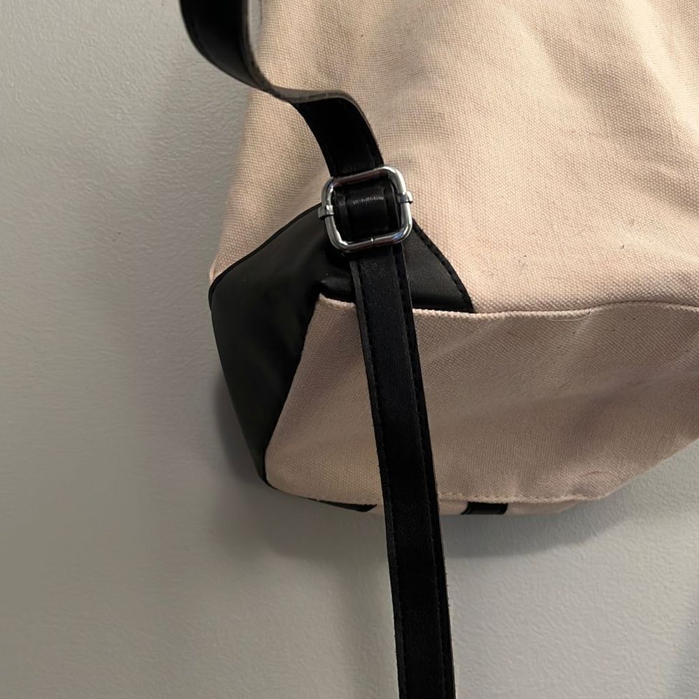 Deux Lux Demi Backpack - Picture 6 of 8